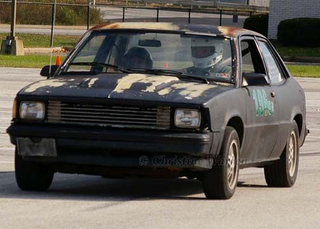 Illustration for article titled The 24 Hours Of LeMons New England 2009 Über Gallery, Part 1